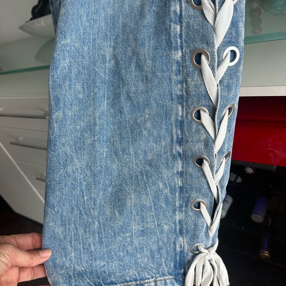 alice + olivia Reita mid-rise jeans side leg white ribbon size 29 - Picture 7 of 10